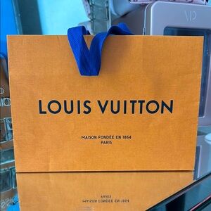 LOUIS VUITTON Shopping Bag
